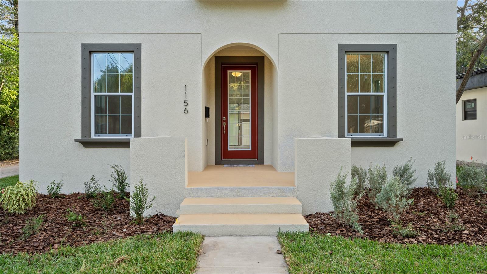 1156 37TH AVE N, ST PETERSBURG, FL — photo 2
