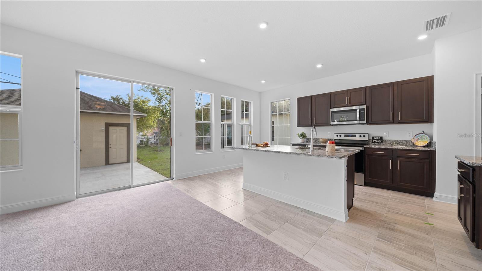 1156 37TH AVE N, ST PETERSBURG, FL — photo 8