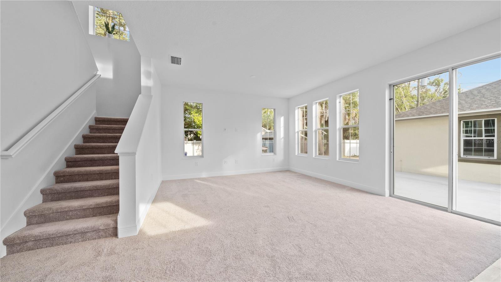 1156 37TH AVE N, ST PETERSBURG, FL — photo 10