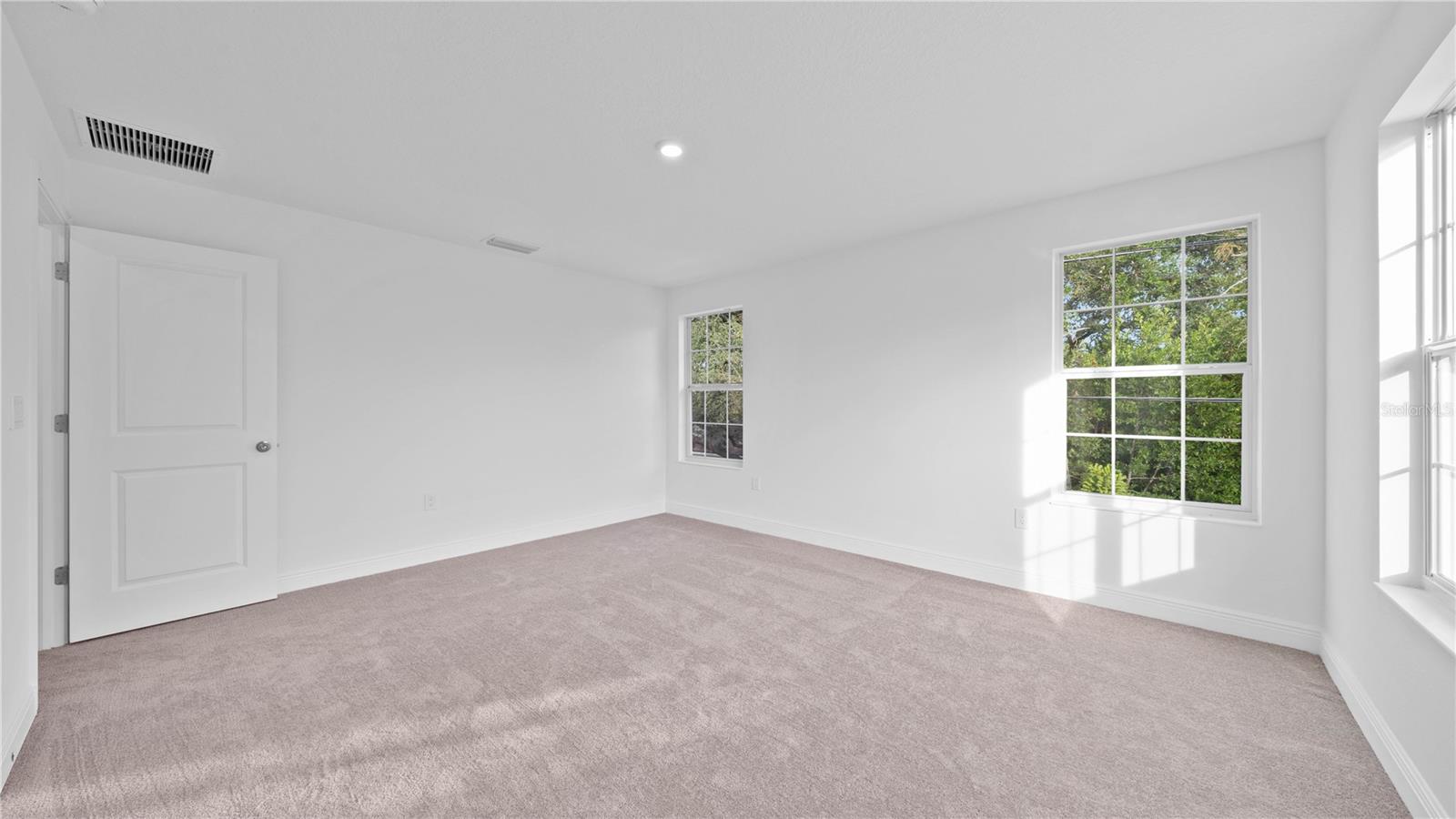 1156 37TH AVE N, ST PETERSBURG, FL — photo 30