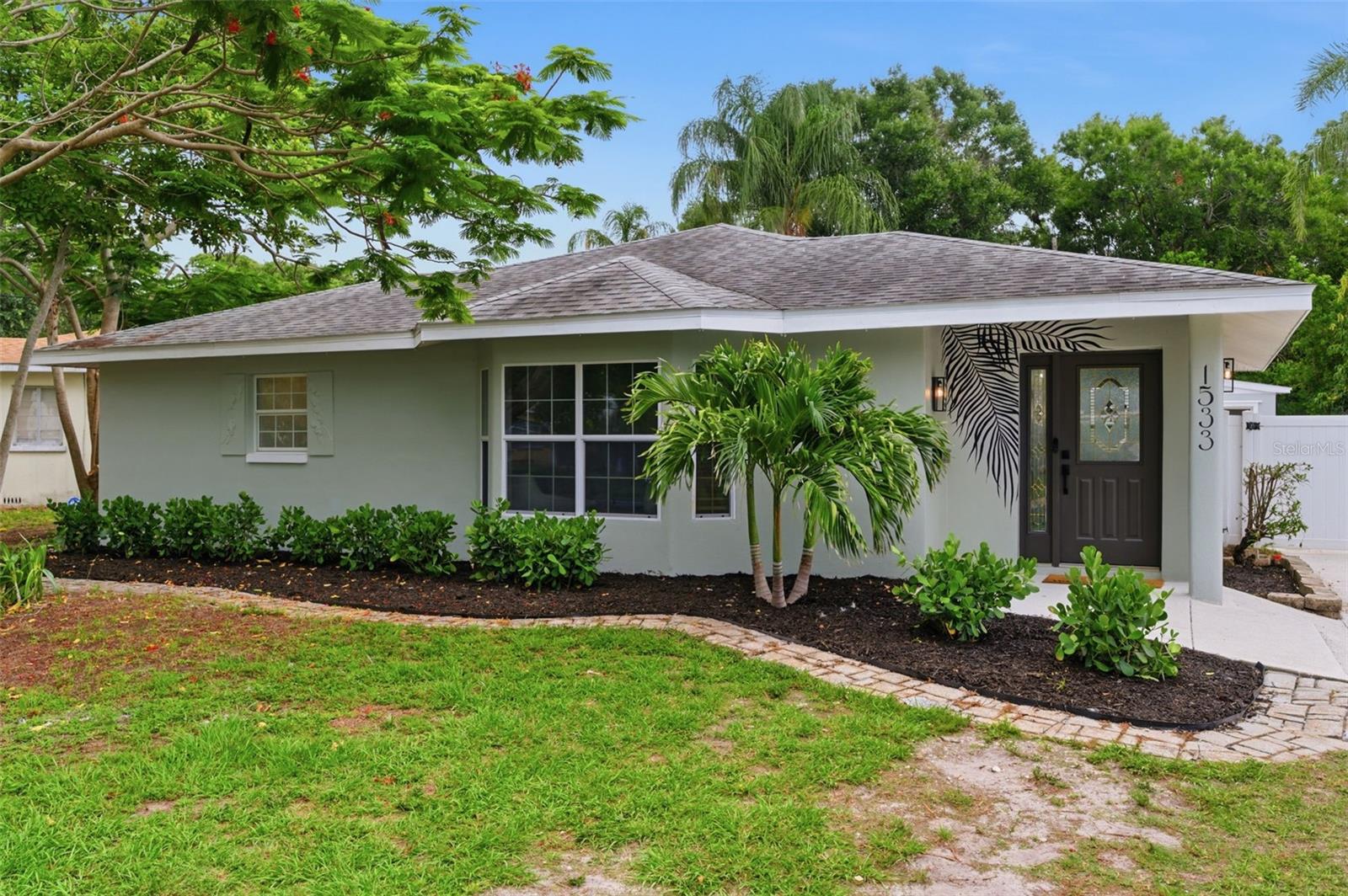 1533 SUFFOLK ST N, ST PETERSBURG, FL