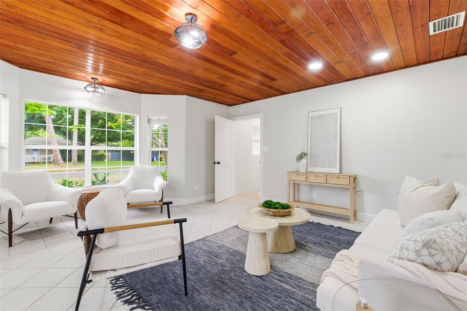 1533 SUFFOLK ST N, ST PETERSBURG, FL — photo 12