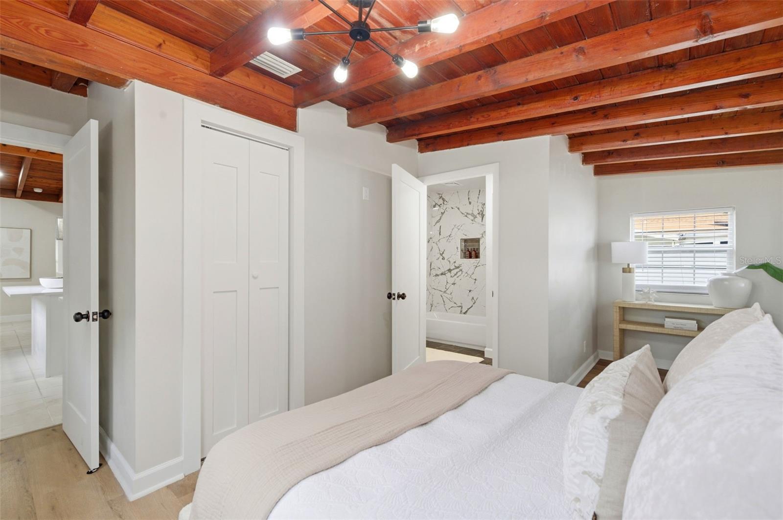 1533 SUFFOLK ST N, ST PETERSBURG, FL — photo 26