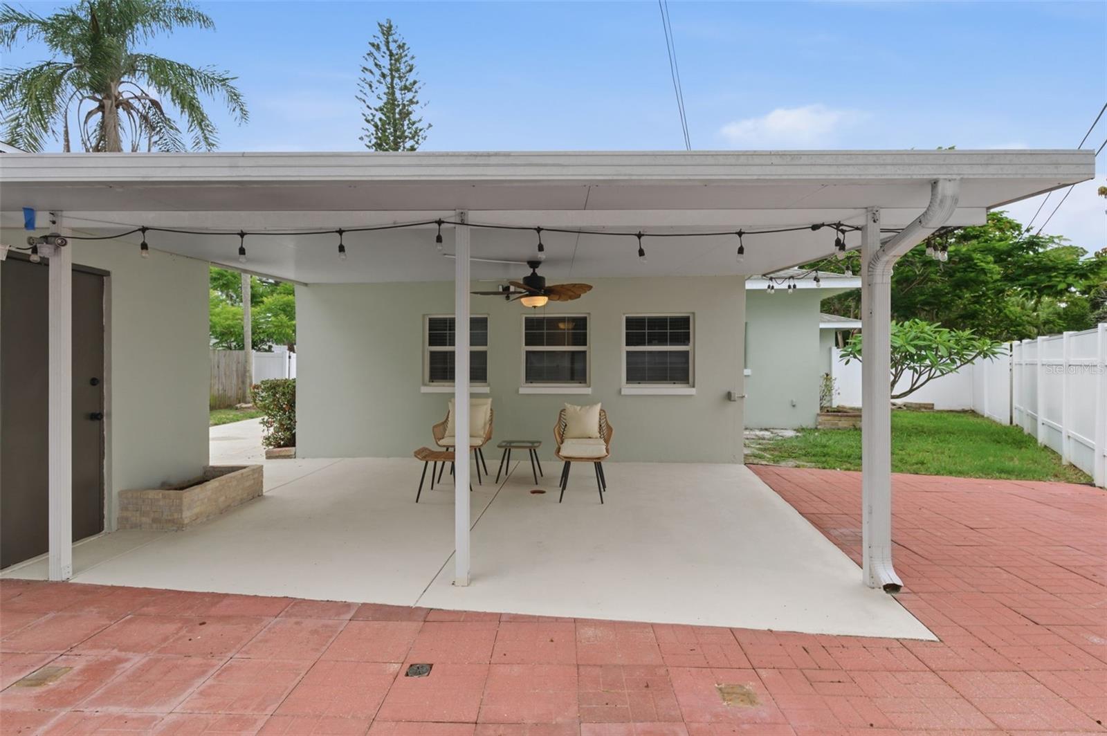 1533 SUFFOLK ST N, ST PETERSBURG, FL — photo 47
