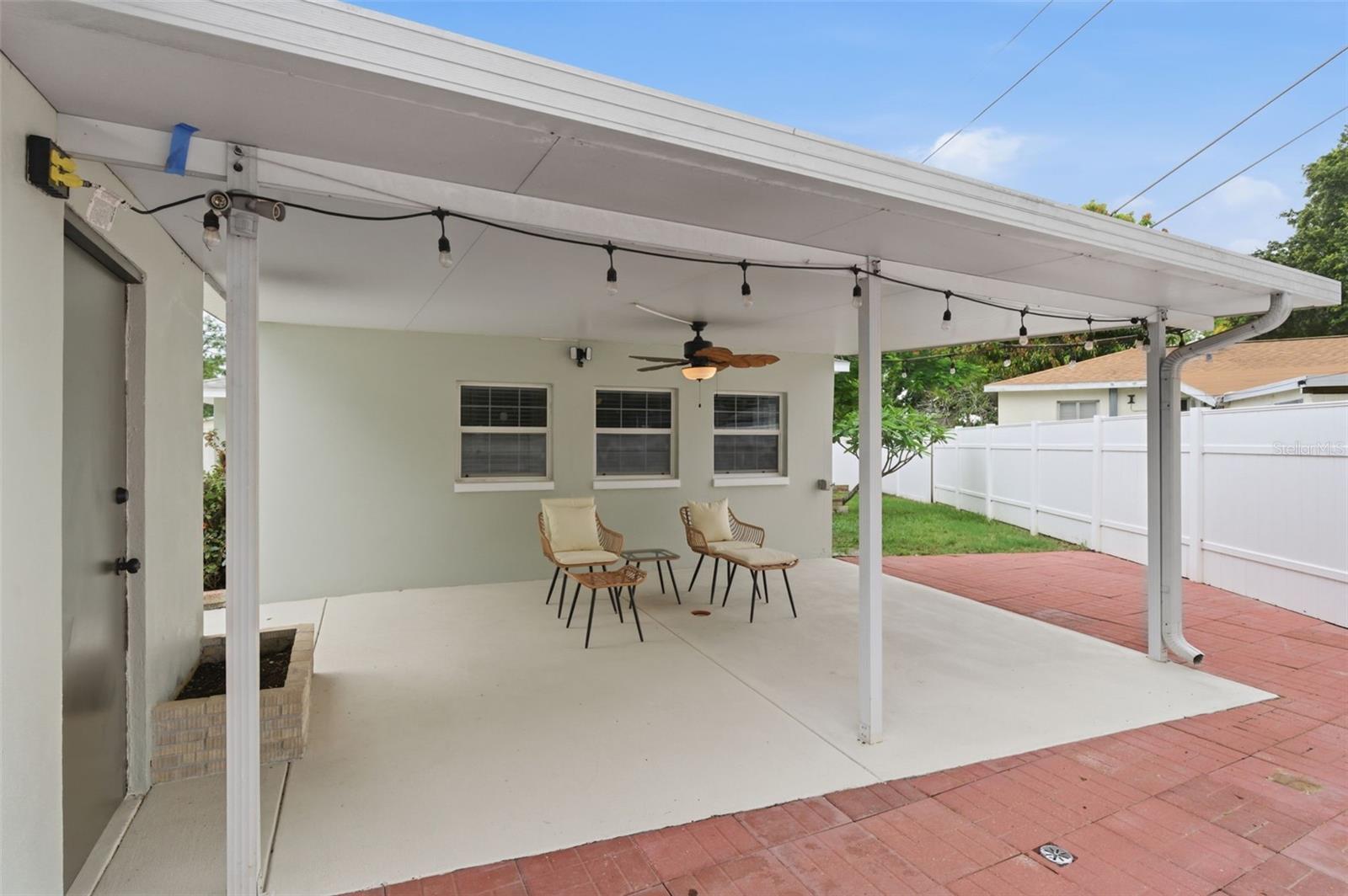 1533 SUFFOLK ST N, ST PETERSBURG, FL — photo 48