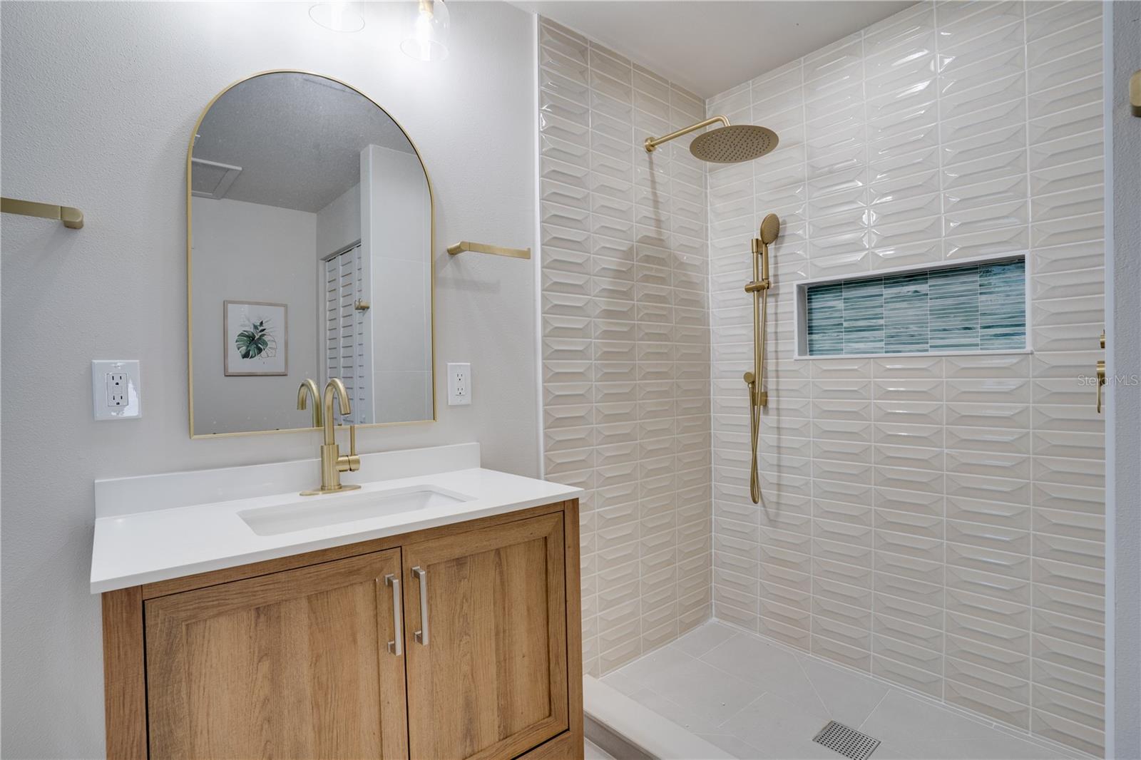 10428 137TH LN, LARGO, FL — photo 21
