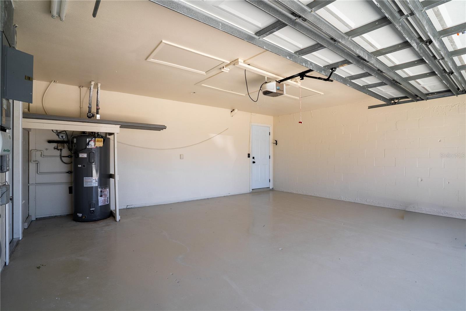10428 137TH LN, LARGO, FL — photo 36
