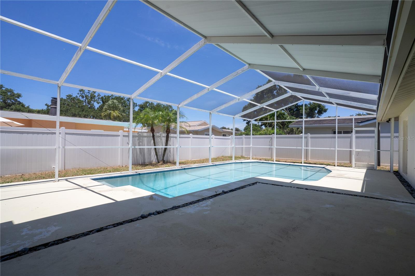 10428 137TH LN, LARGO, FL — photo 37
