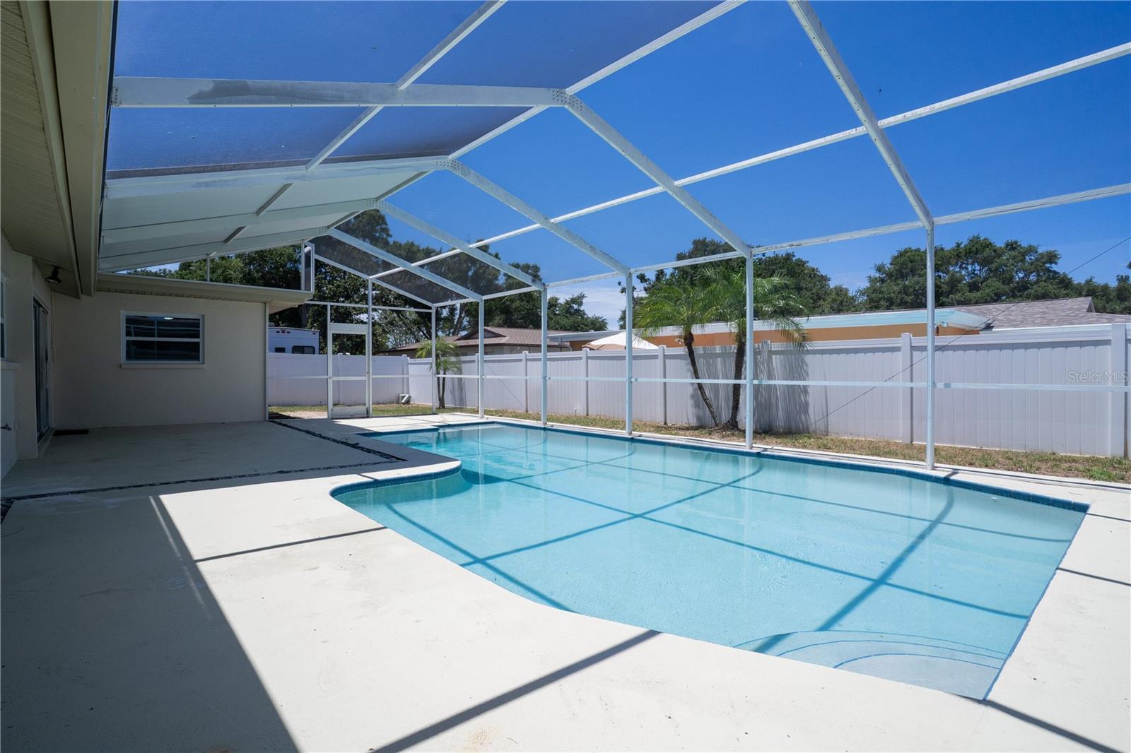 10428 137TH LN, LARGO, FL — photo 39