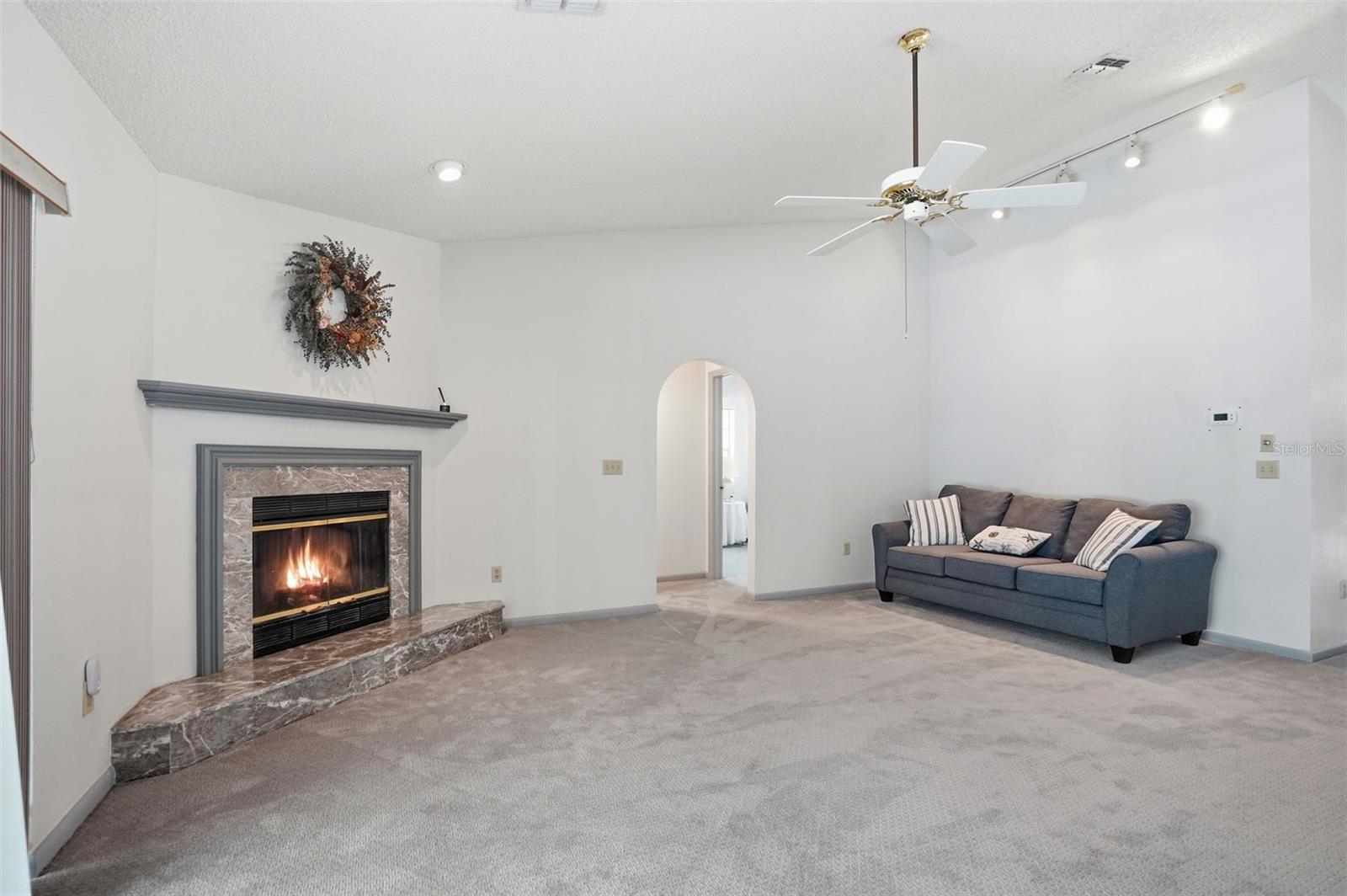 18451 WINDING OAKS BLVD, HUDSON, FL — photo 10