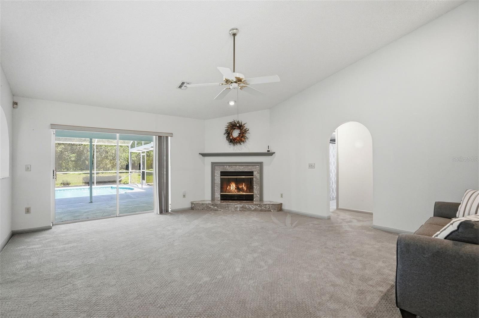 18451 WINDING OAKS BLVD, HUDSON, FL — photo 12