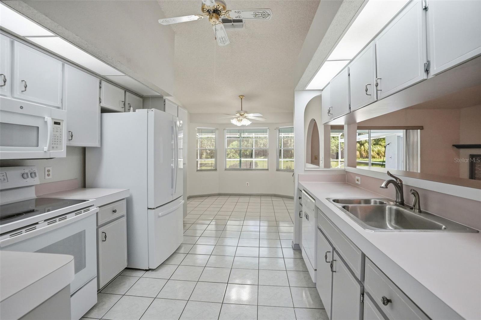 18451 WINDING OAKS BLVD, HUDSON, FL — photo 16