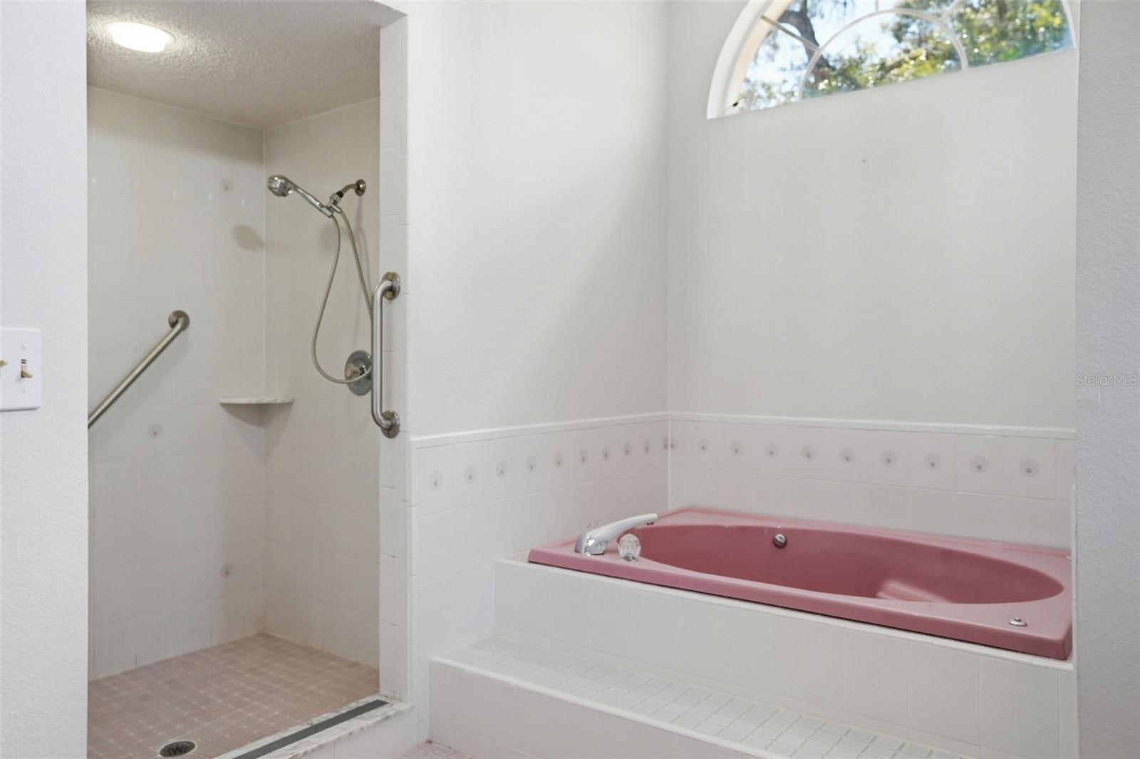 18451 WINDING OAKS BLVD, HUDSON, FL — photo 31