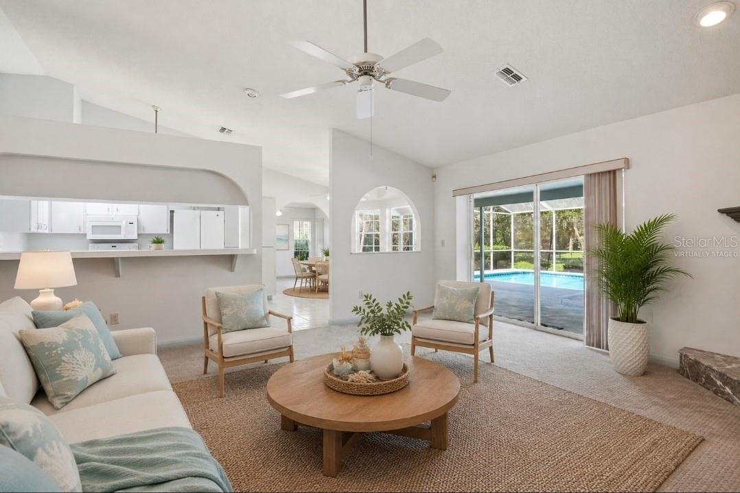 18451 WINDING OAKS BLVD, HUDSON, FL — photo 11