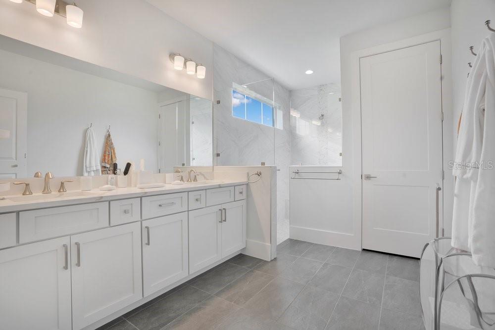 7417 SPARKLING CT, REUNION, FL — photo 17