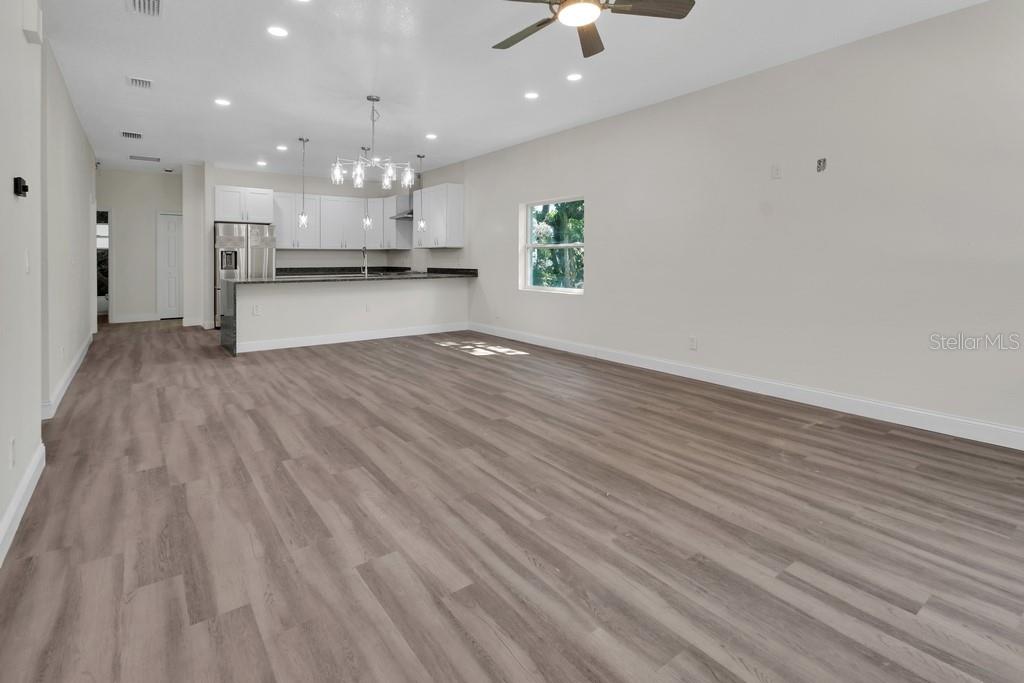 556 WALLACE ST, DAYTONA BEACH, FL — photo 3