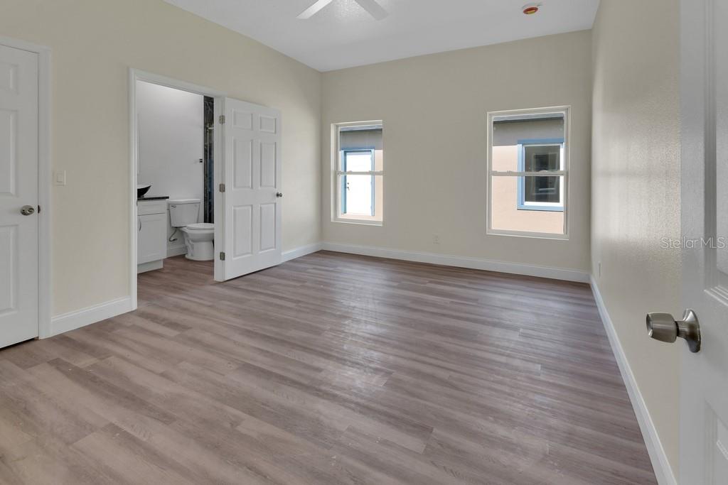 556 WALLACE ST, DAYTONA BEACH, FL — photo 12