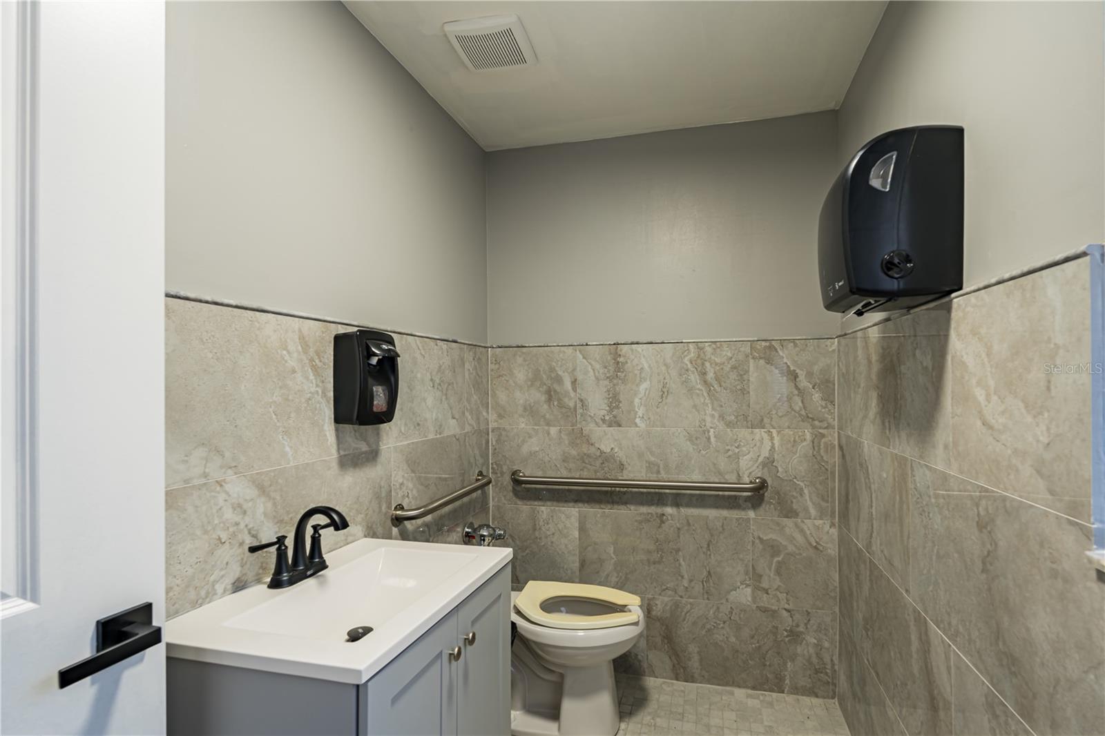 1408 MAGELLAN CIR #103, ORLANDO, FL — photo 50