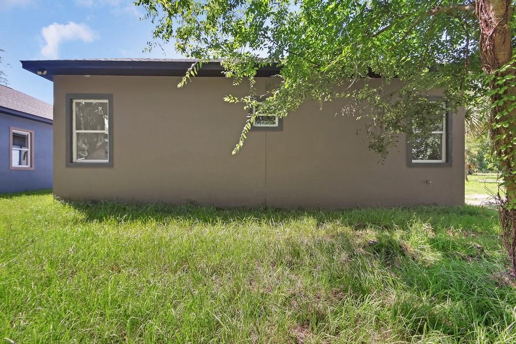 558 WALLACE ST, DAYTONA BEACH, FL — photo 26
