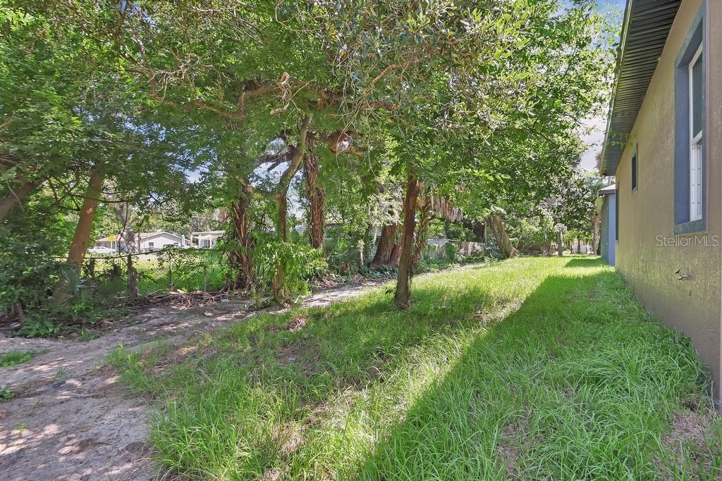 558 WALLACE ST, DAYTONA BEACH, FL — photo 27