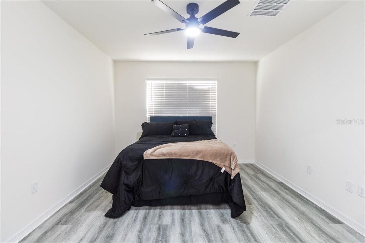 35830 ELLSWORTH PL, ZEPHYRHILLS, FL — photo 23