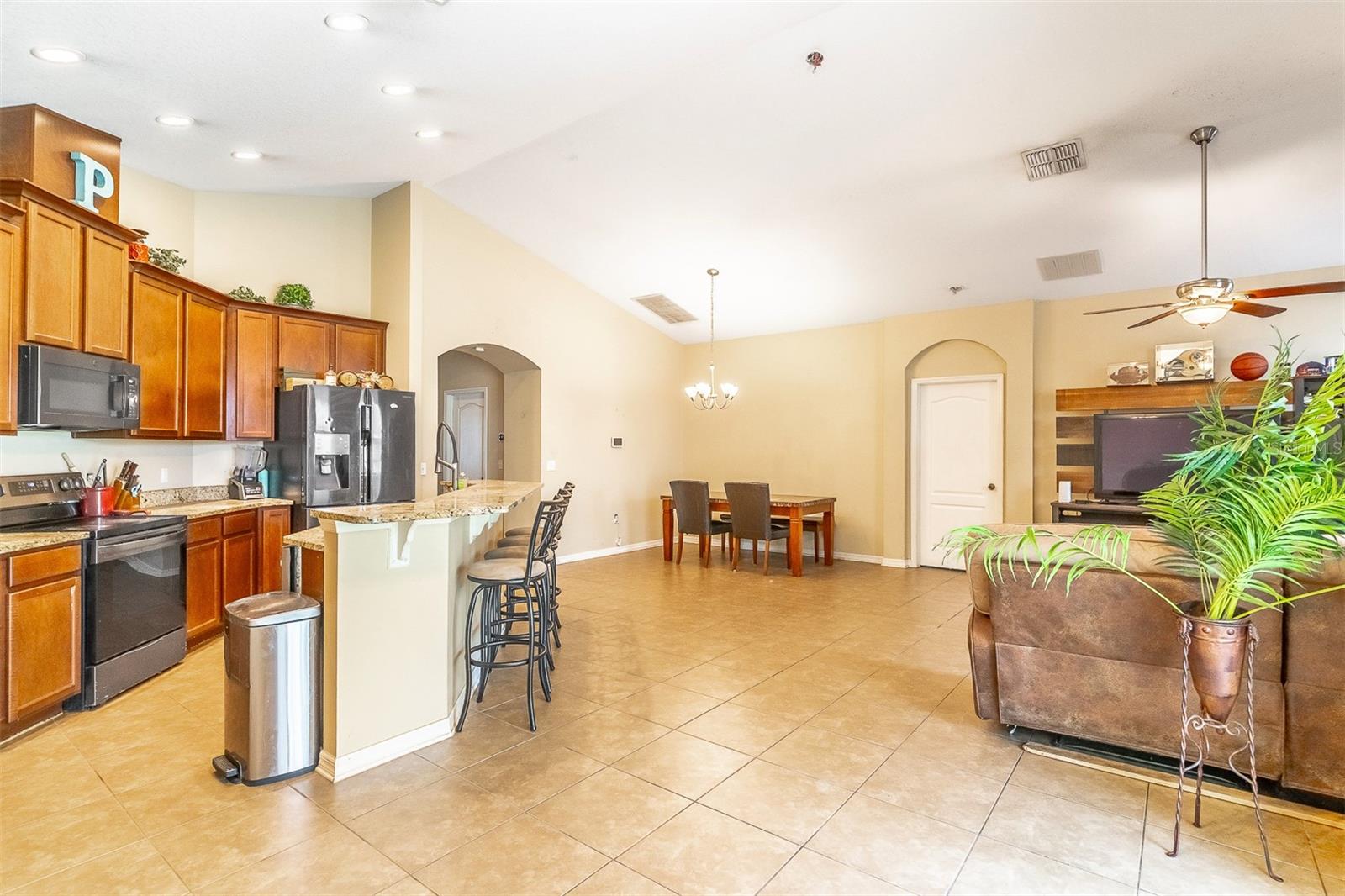 9907 ARMANDO CIR, ORLANDO, FL — photo 12