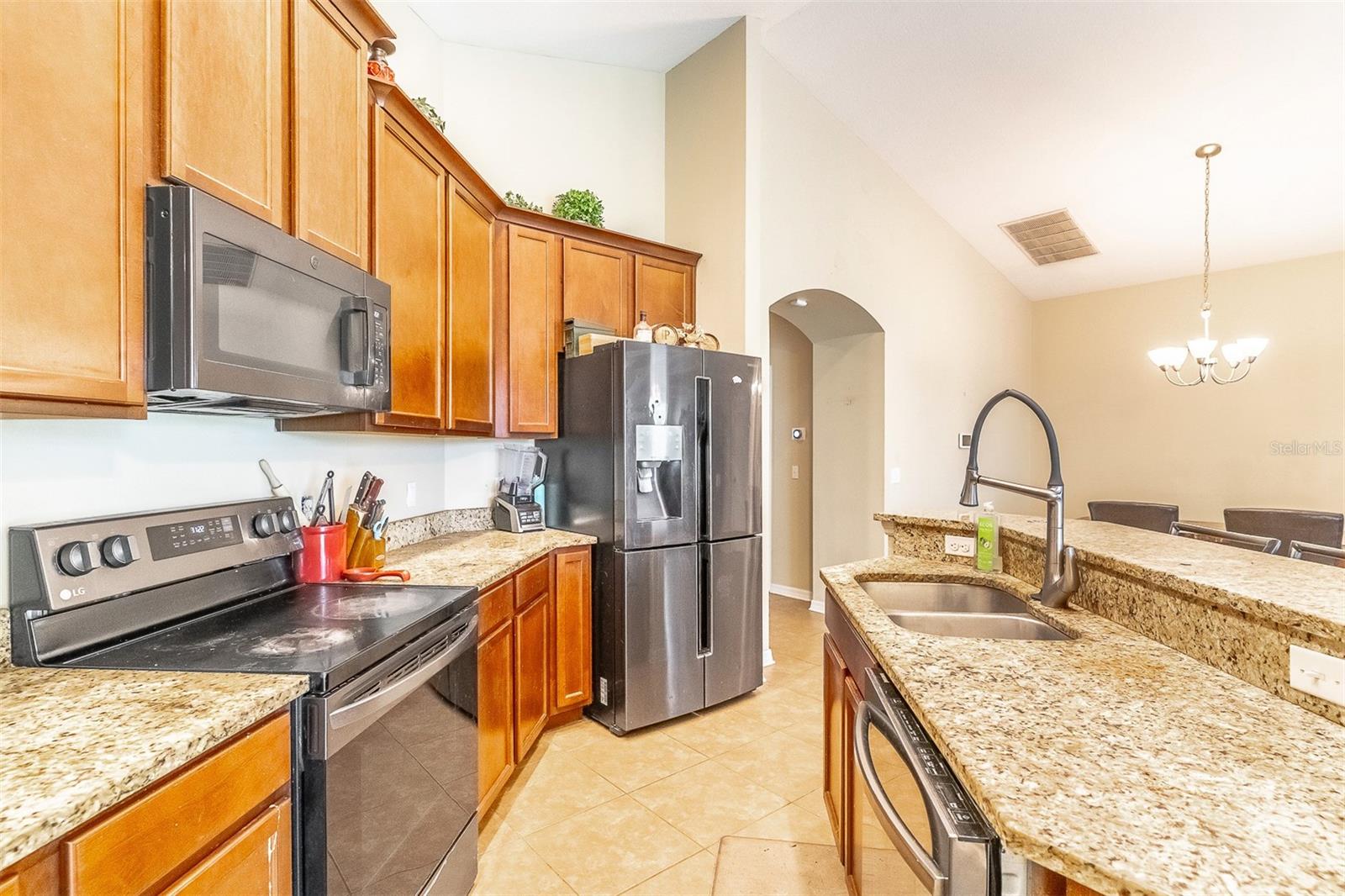 9907 ARMANDO CIR, ORLANDO, FL — photo 14