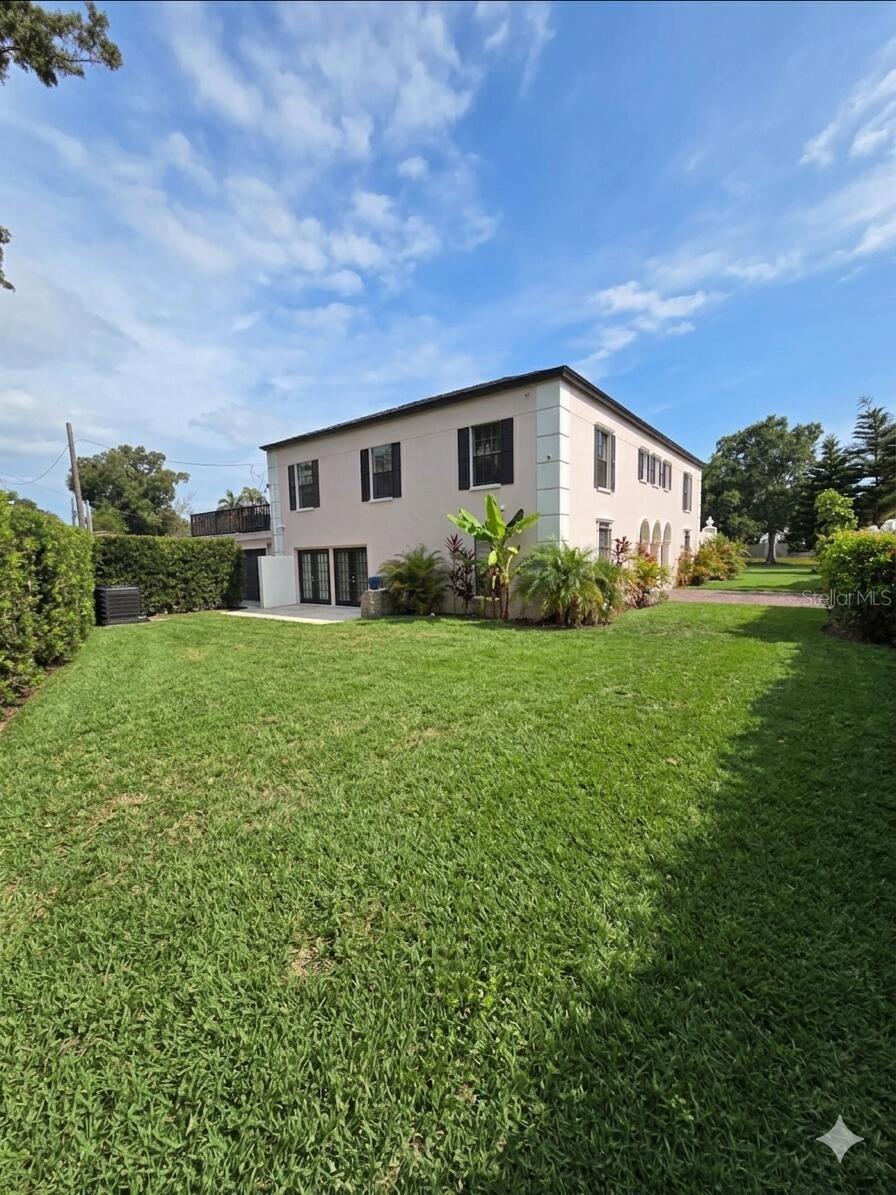 411 72ND ST S, ST PETERSBURG, FL — photo 5