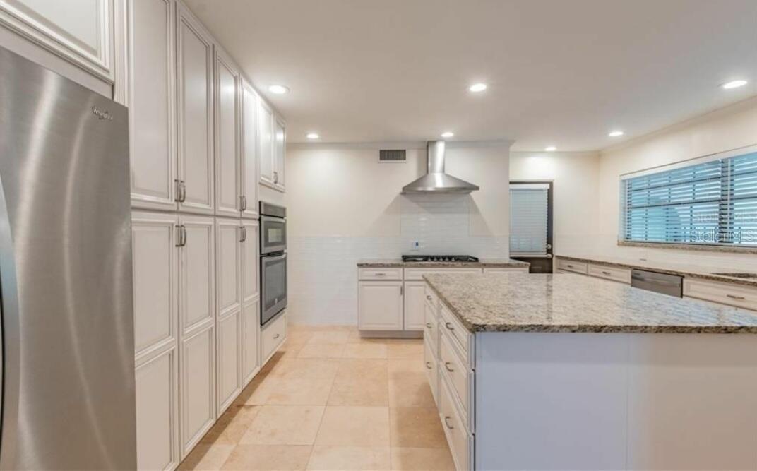 411 72ND ST S, ST PETERSBURG, FL — photo 26