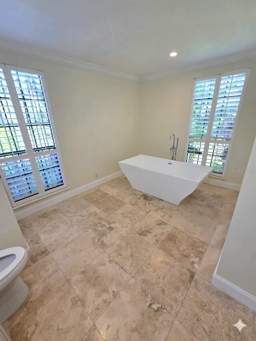 411 72ND ST S, ST PETERSBURG, FL — photo 32