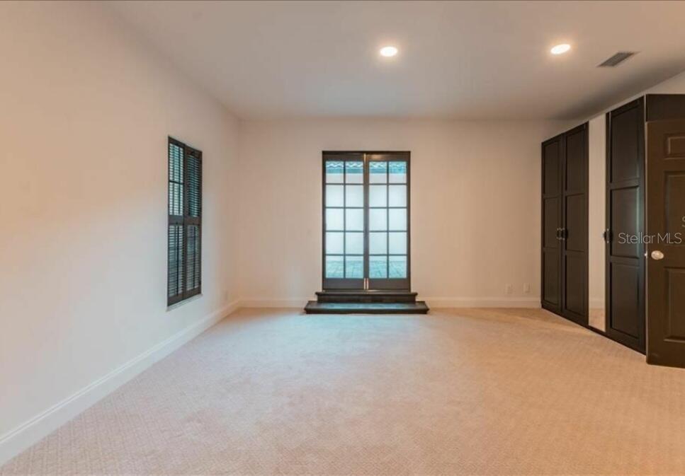 411 72ND ST S, ST PETERSBURG, FL — photo 39
