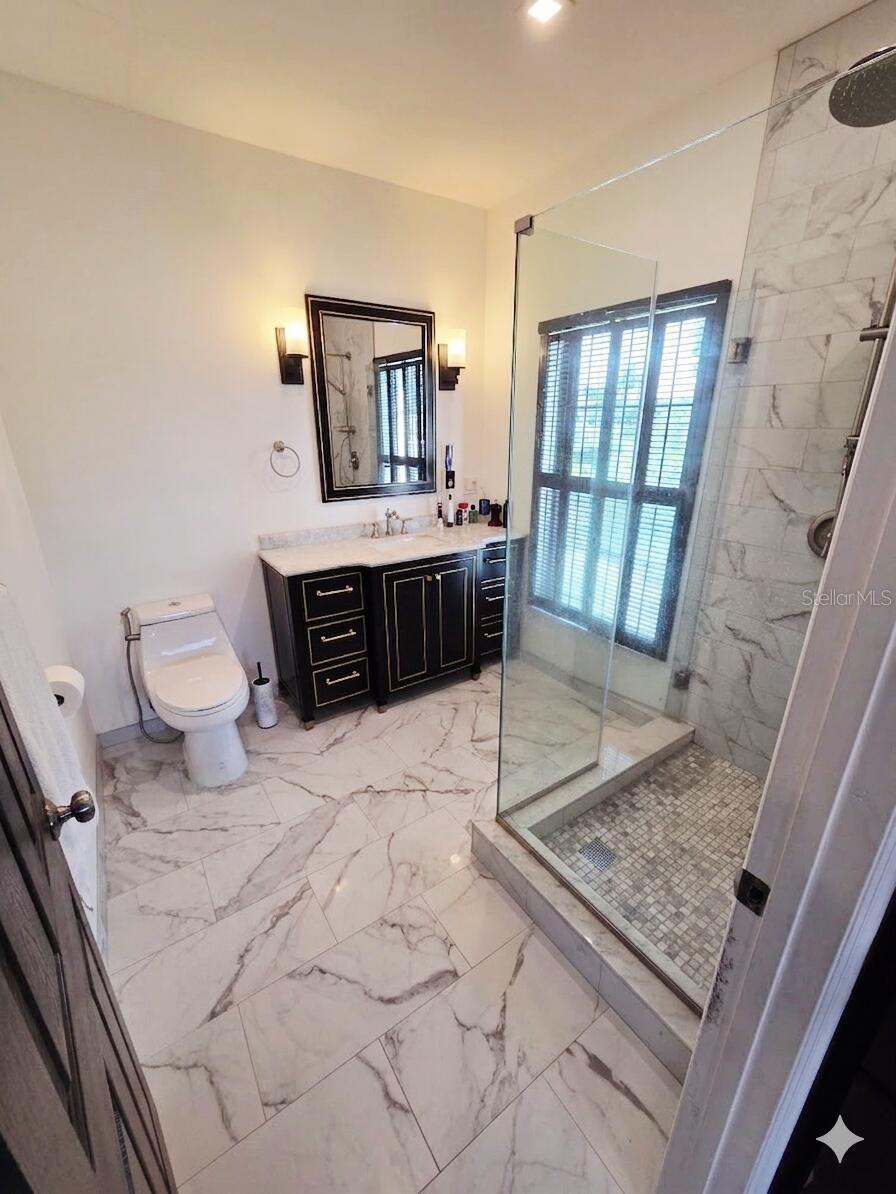 411 72ND ST S, ST PETERSBURG, FL — photo 42