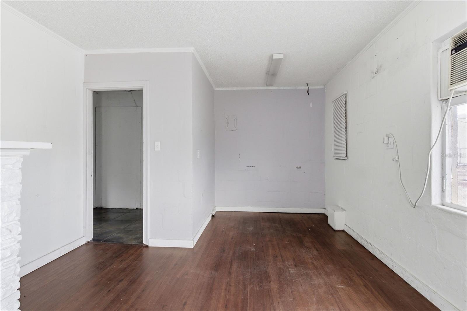8710 E COLONIAL DR, ORLANDO, FL — photo 14