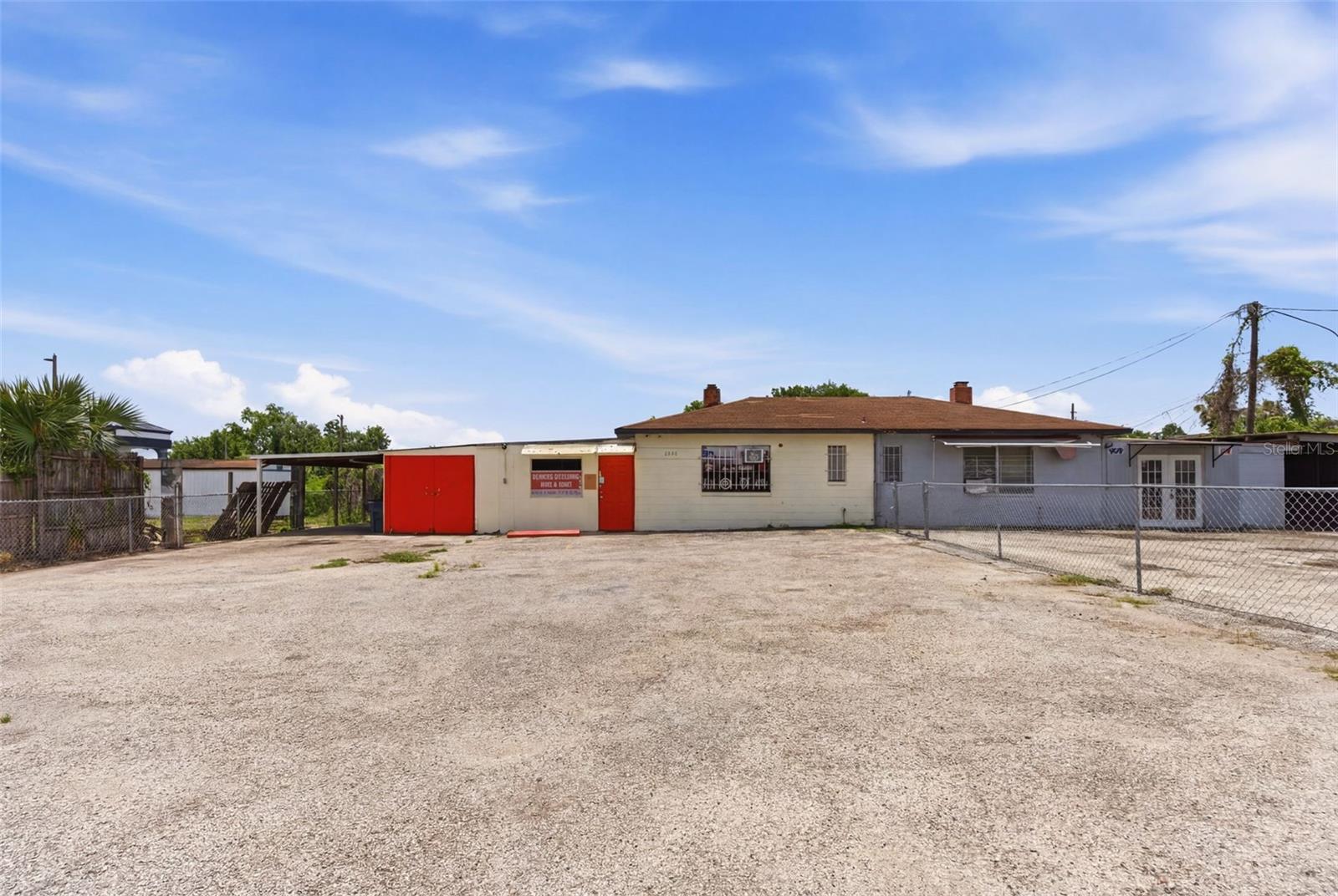 8710 E COLONIAL DR, ORLANDO, FL — photo 48