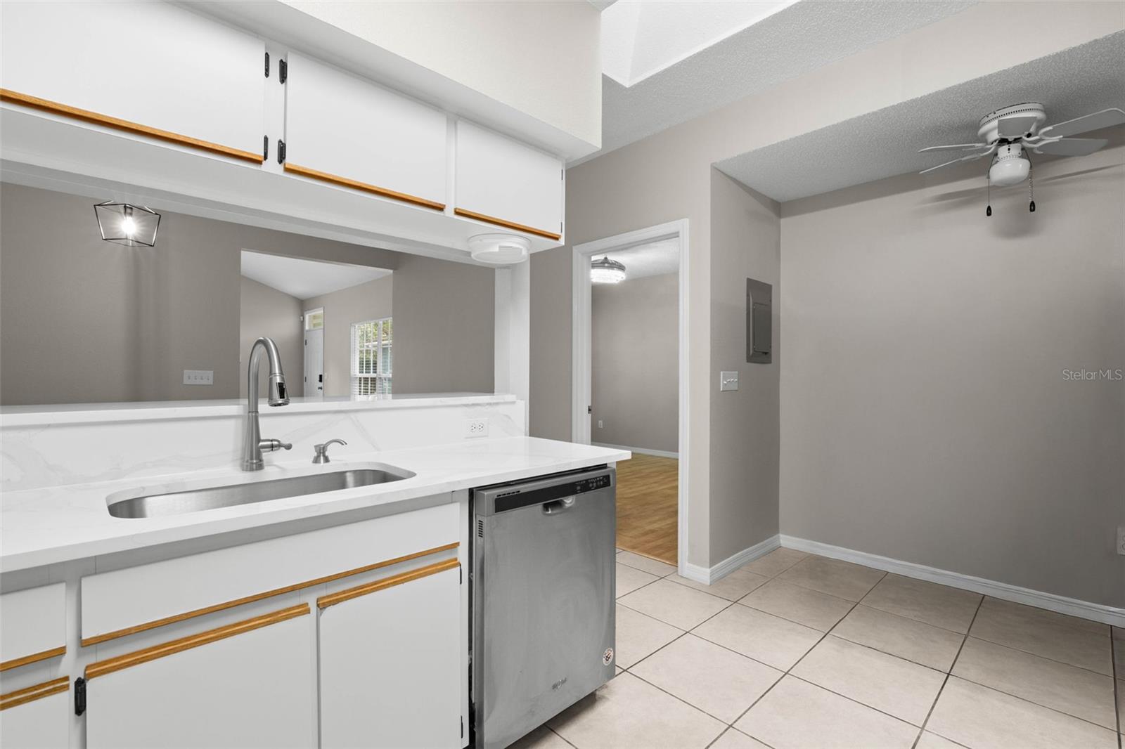 248 ST IVES DR #248, PALM HARBOR, FL — photo 12