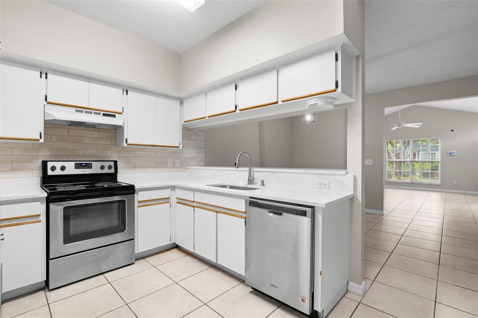 248 ST IVES DR #248, PALM HARBOR, FL — photo 13