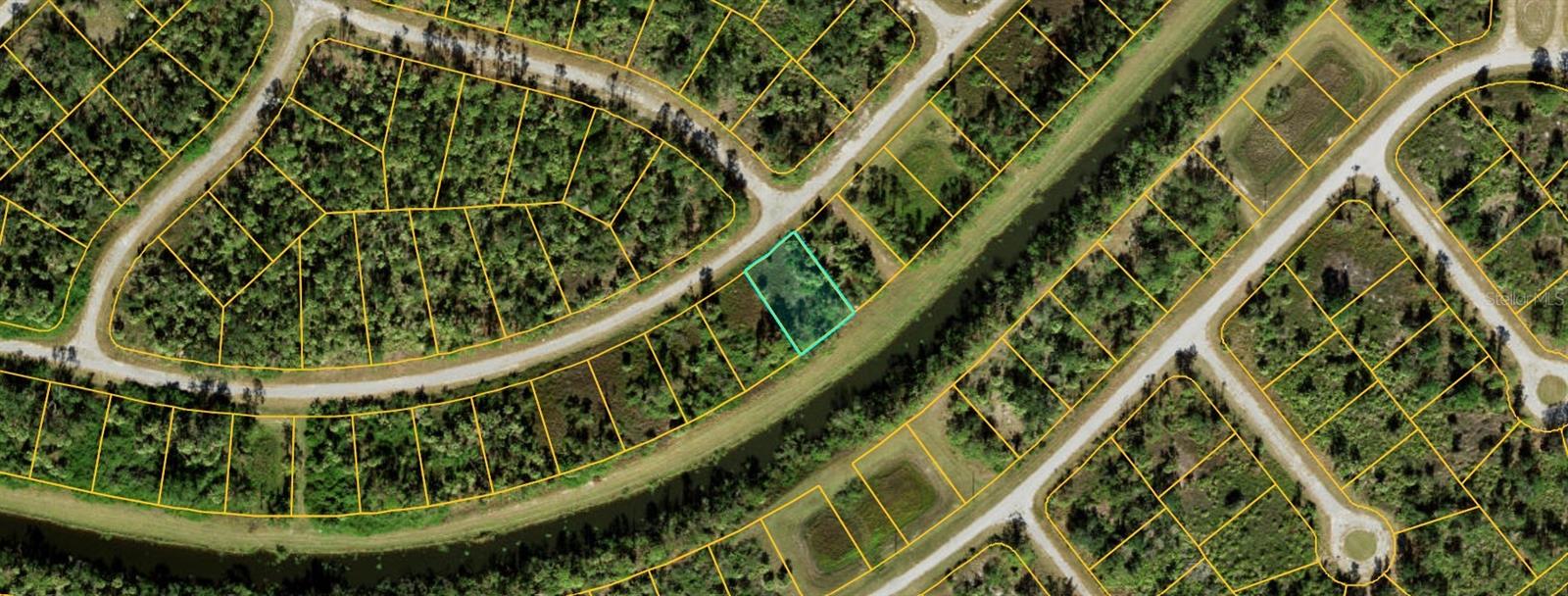 19 HARCOURT CIR, NORTH PORT, FL