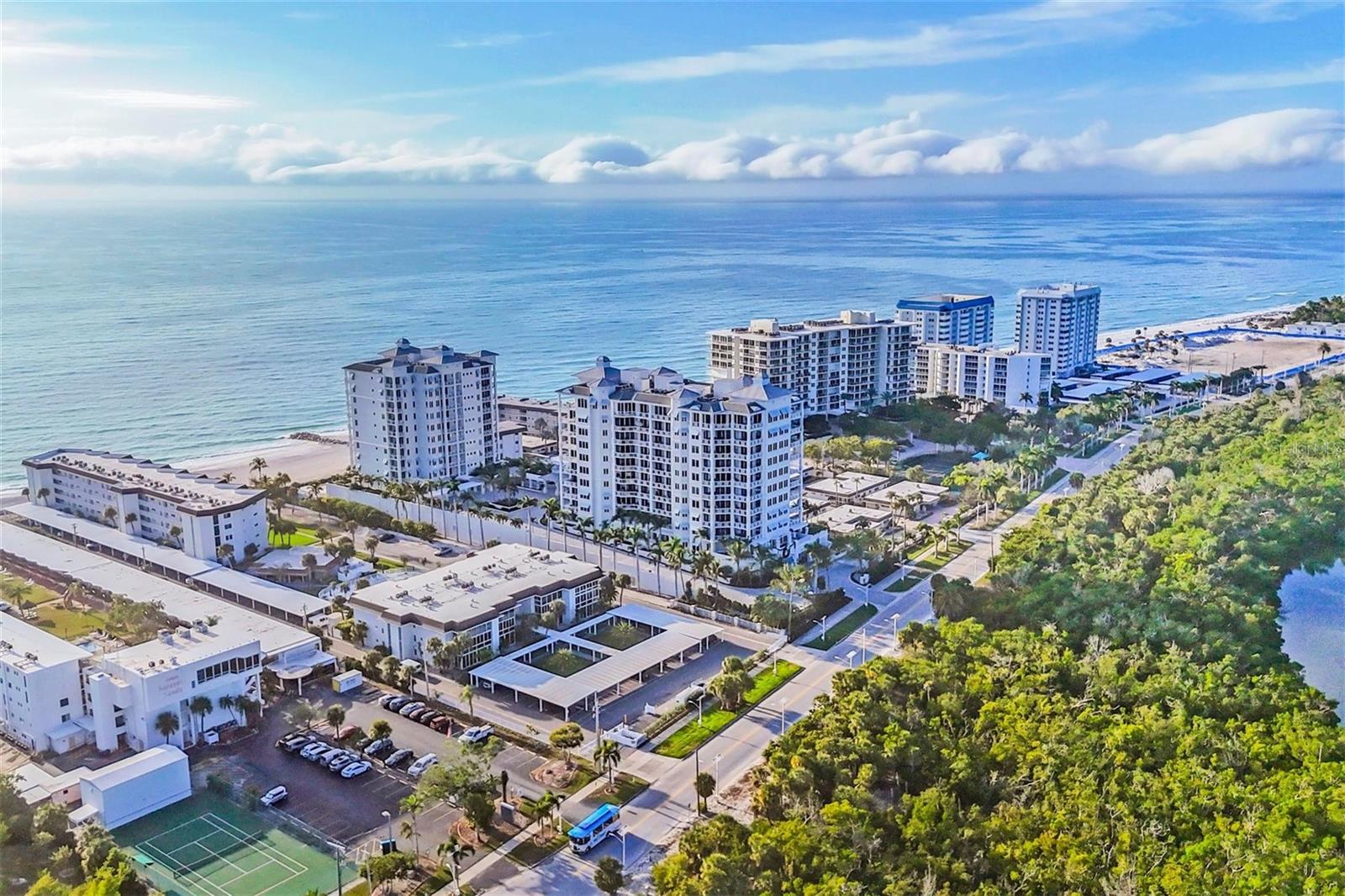 2110 BENJAMIN FRANKLIN DR #104, SARASOTA, FL