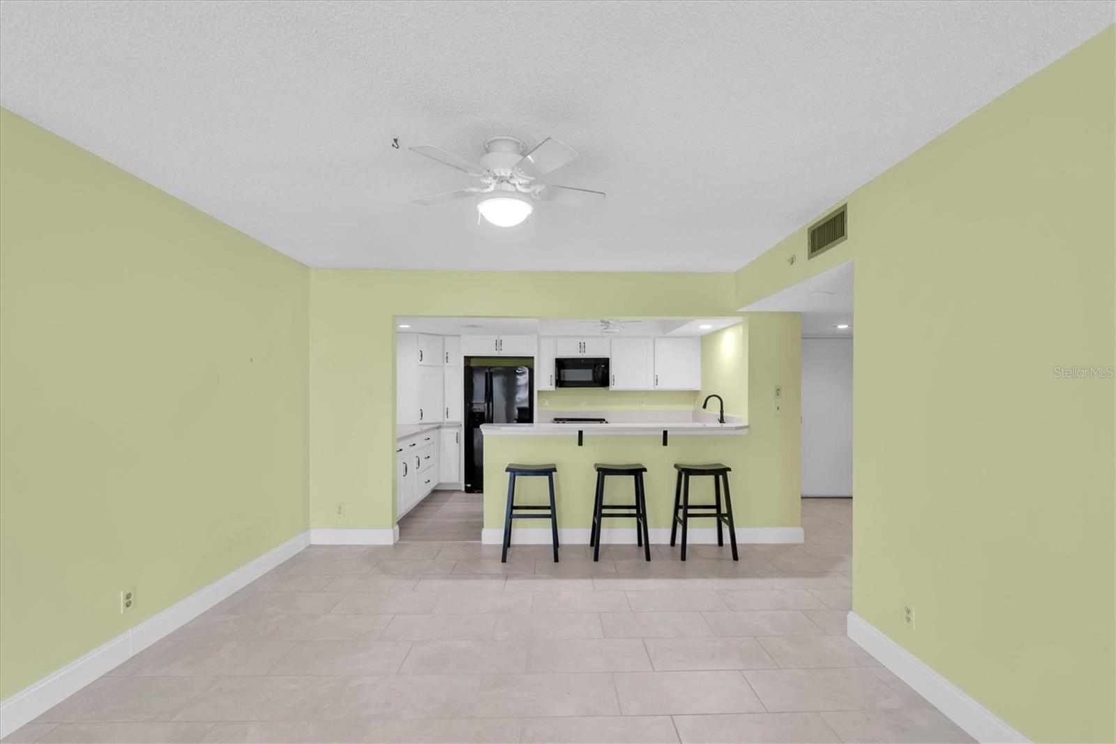 1480 GULF BLVD #712, CLEARWATER BEACH, FL — photo 17