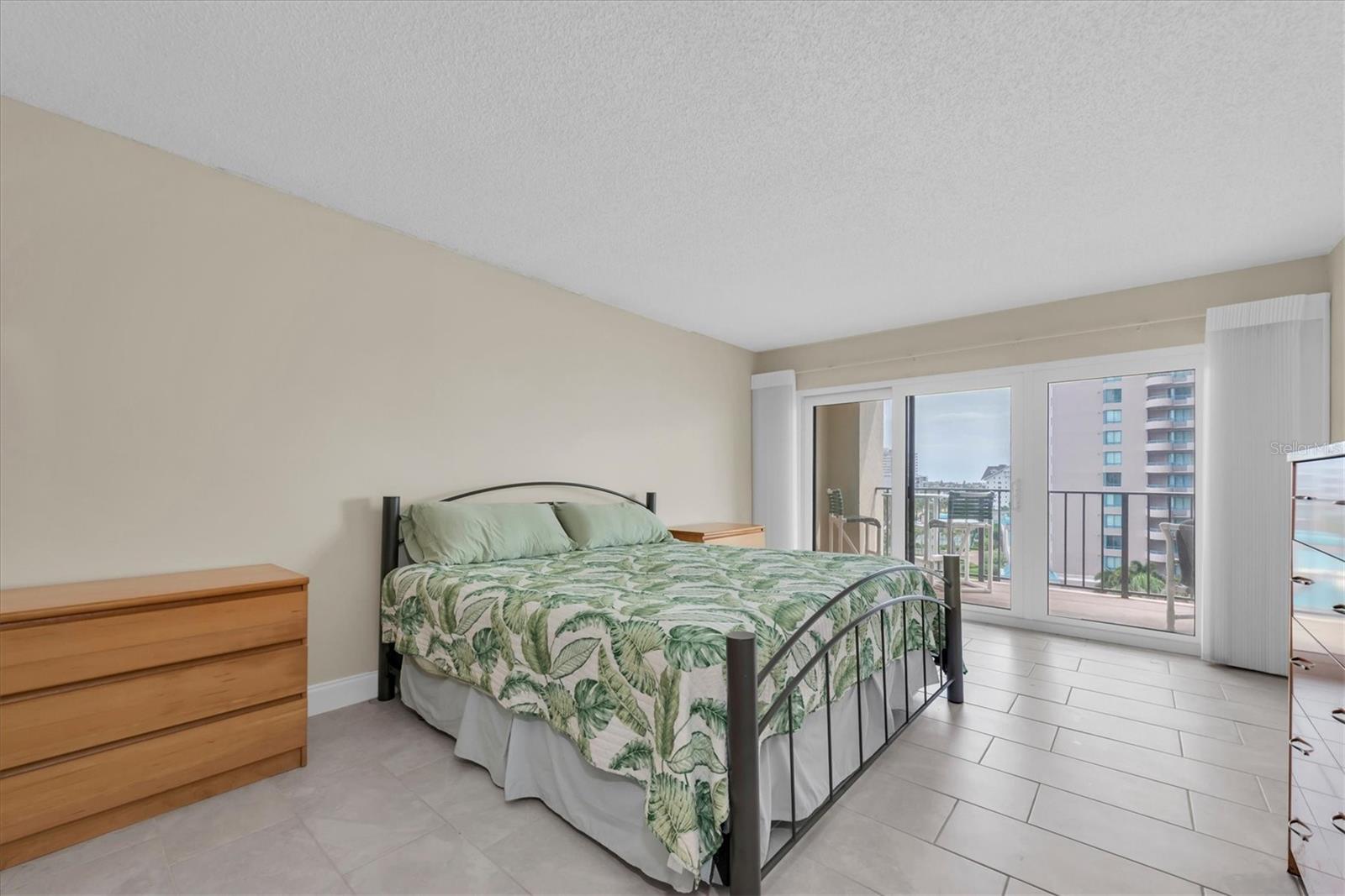 1480 GULF BLVD #712, CLEARWATER BEACH, FL — photo 25