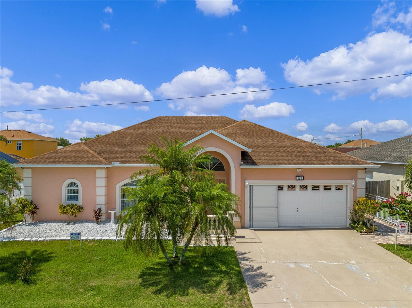 323 ALEGRIANO CT, KISSIMMEE, FL — photo 2