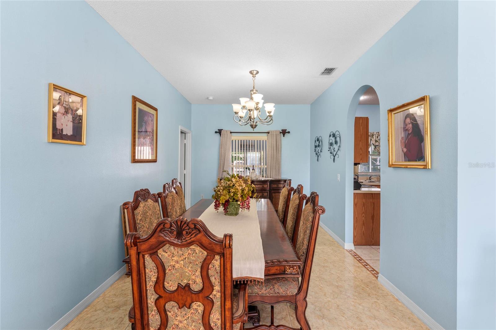 323 ALEGRIANO CT, KISSIMMEE, FL — photo 11