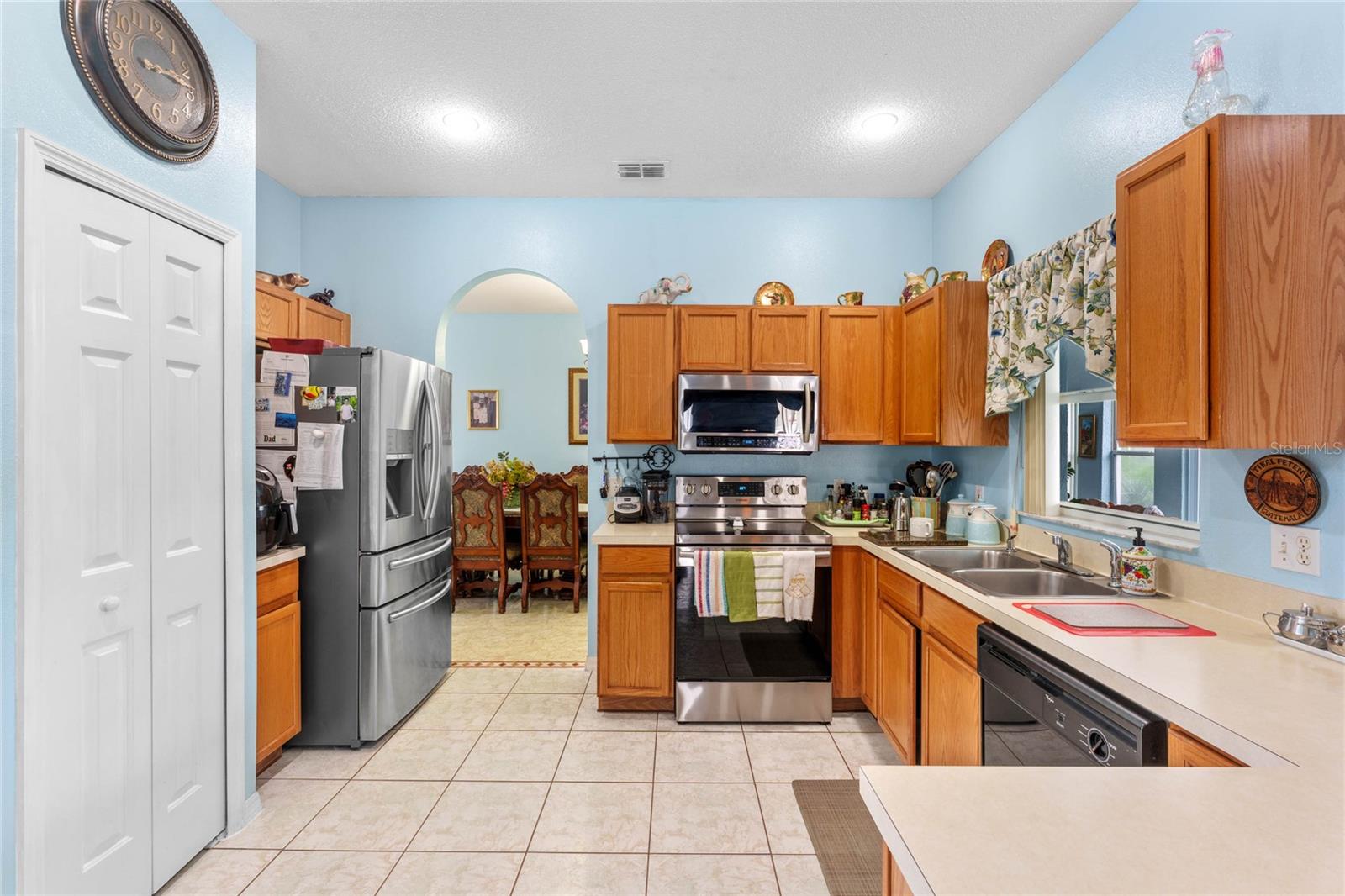 323 ALEGRIANO CT, KISSIMMEE, FL — photo 14