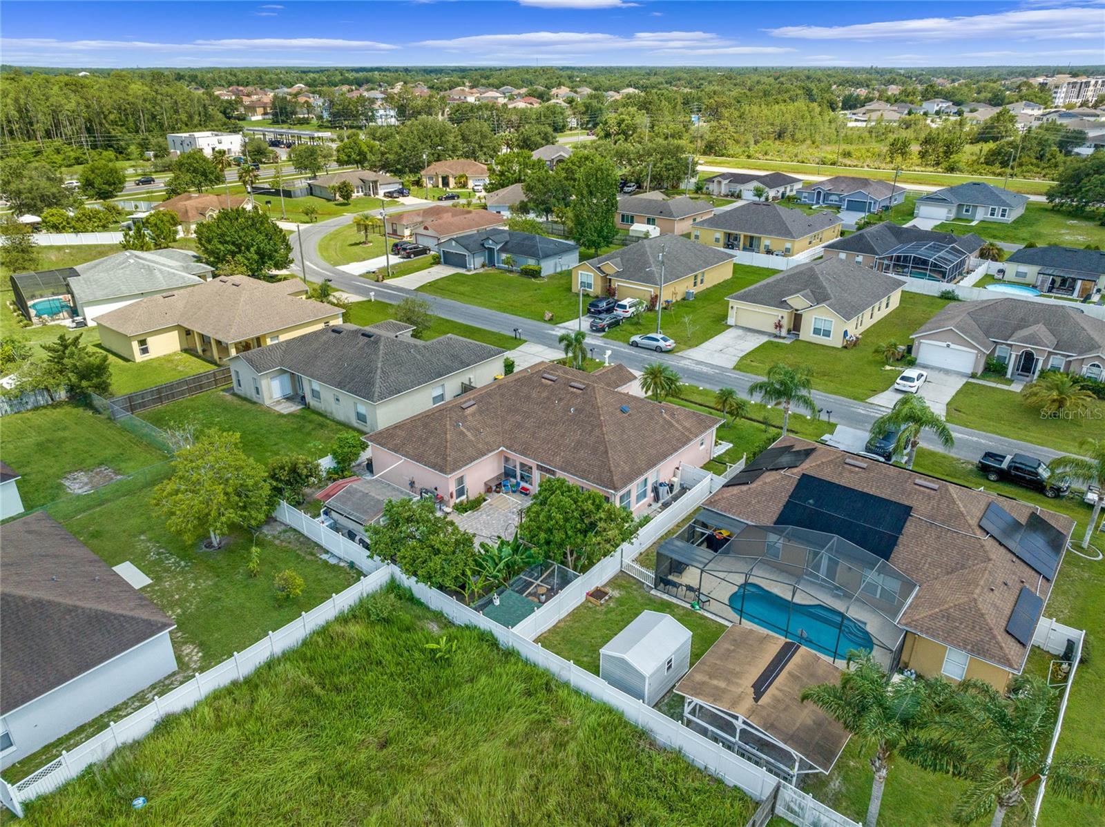 323 ALEGRIANO CT, KISSIMMEE, FL — photo 48