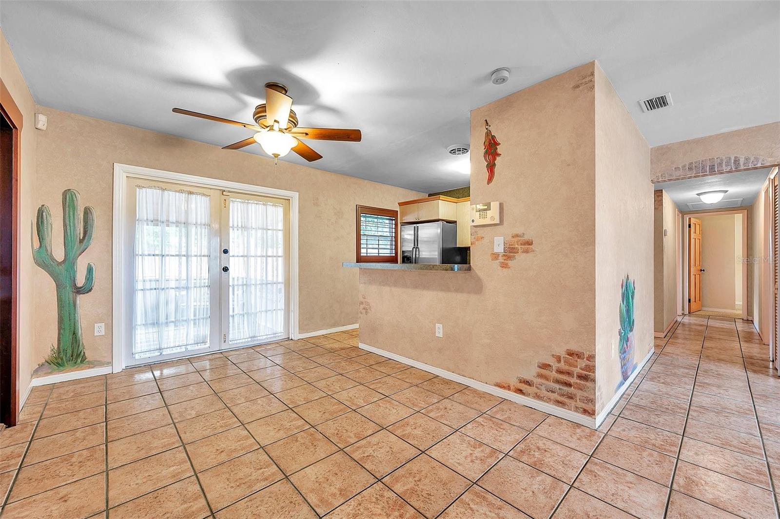 7555 19TH AVE N, ST PETERSBURG, FL — photo 9