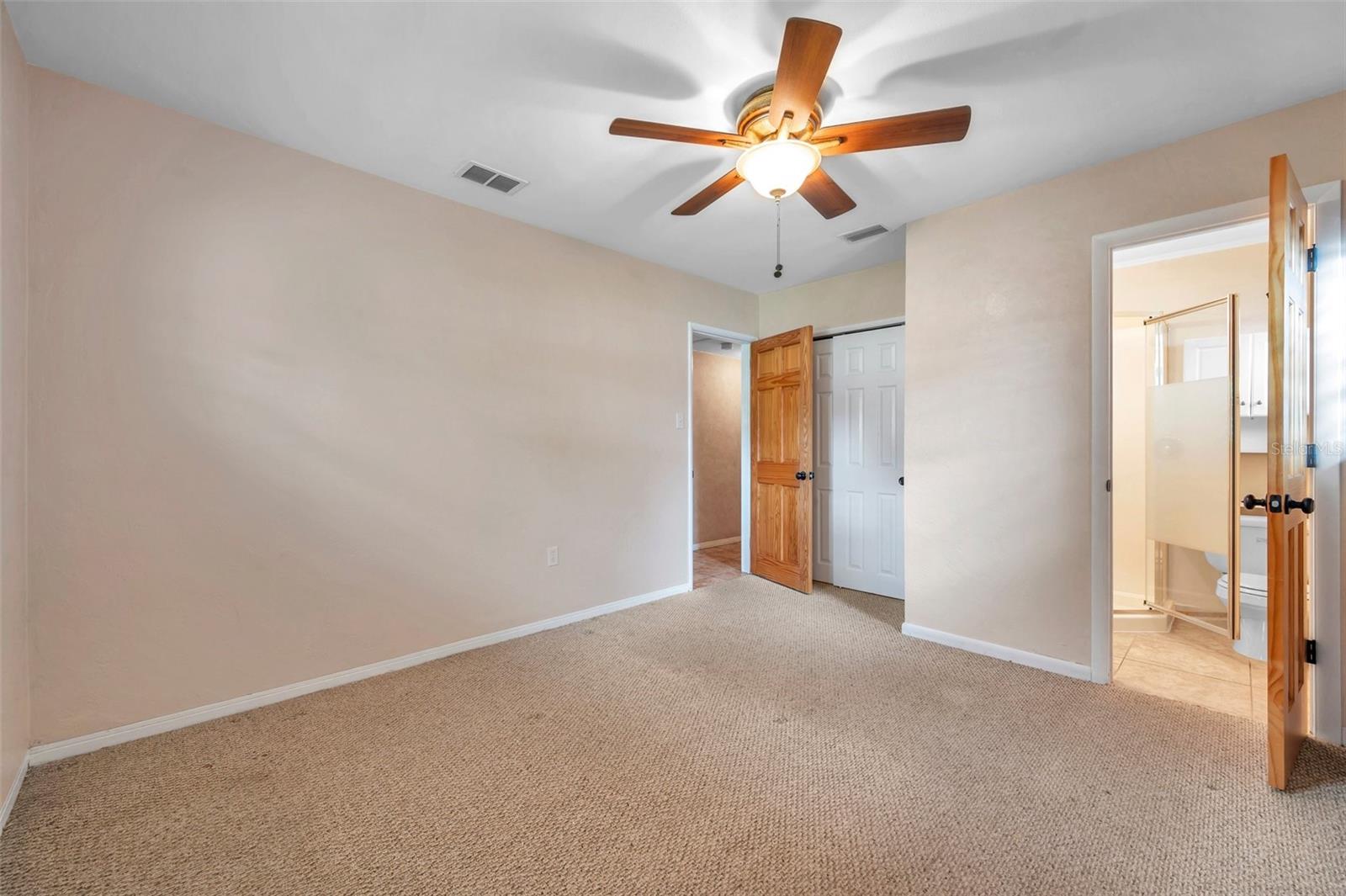 7555 19TH AVE N, ST PETERSBURG, FL — photo 21