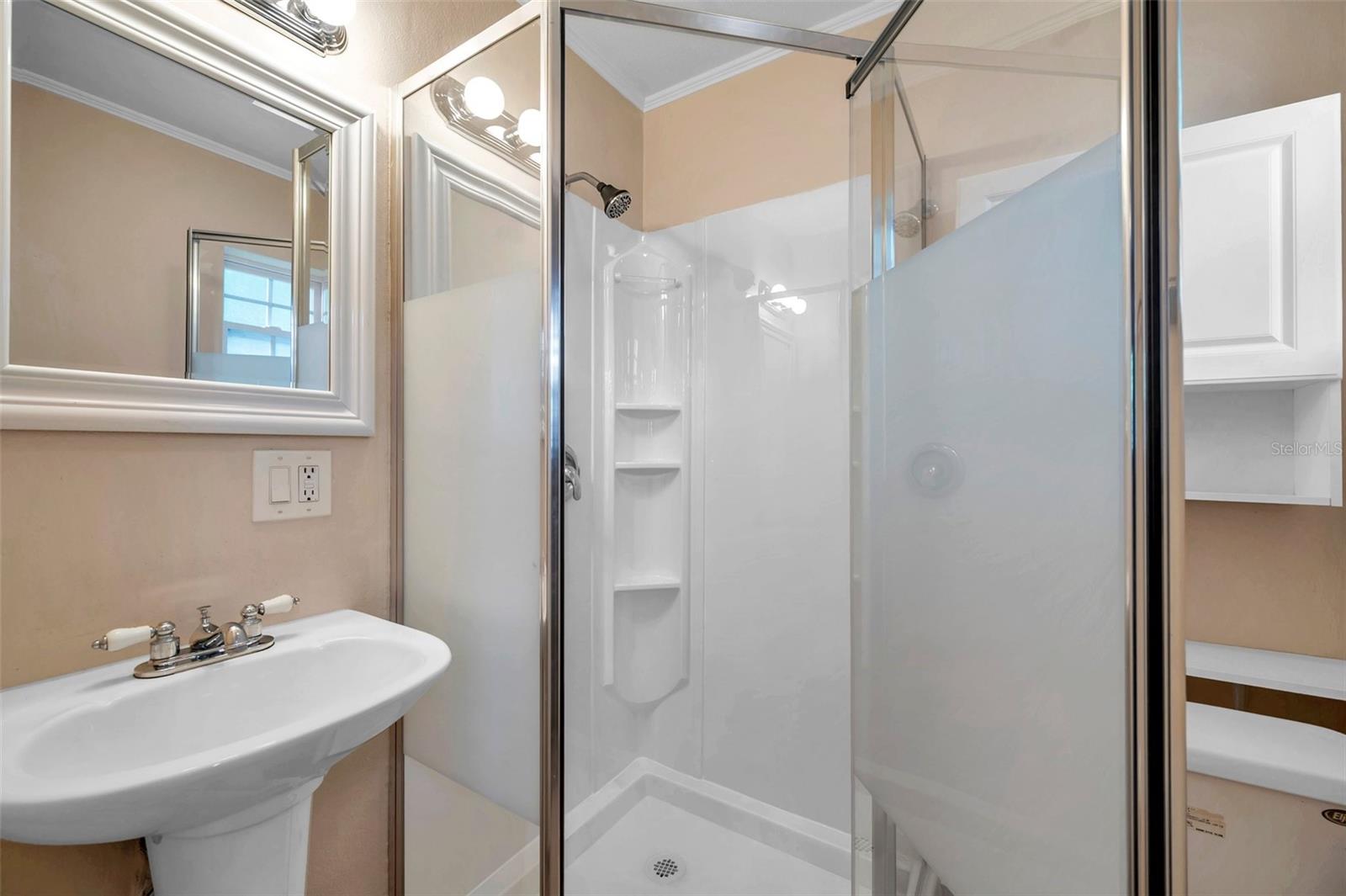 7555 19TH AVE N, ST PETERSBURG, FL — photo 22