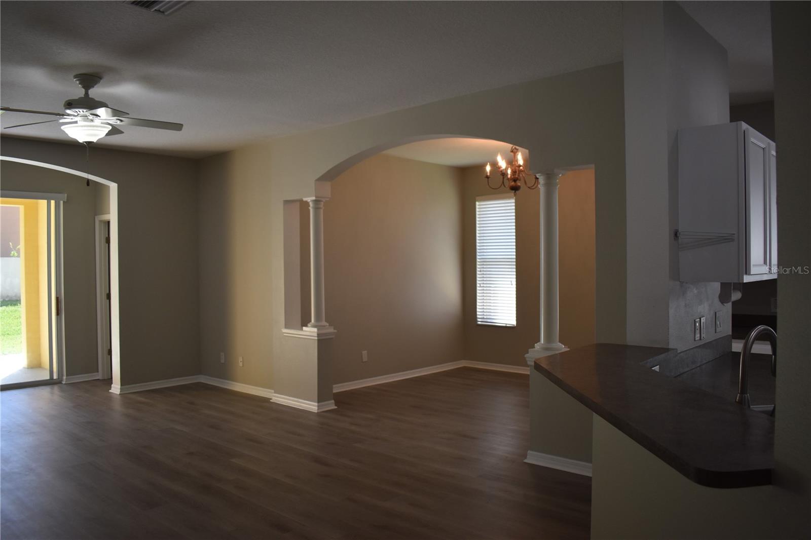 644 CHESNEY DR, VALRICO, FL — photo 2