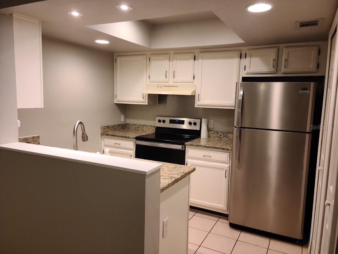 900 SW 62ND BLVD #B 8, GAINESVILLE, FL — photo 2