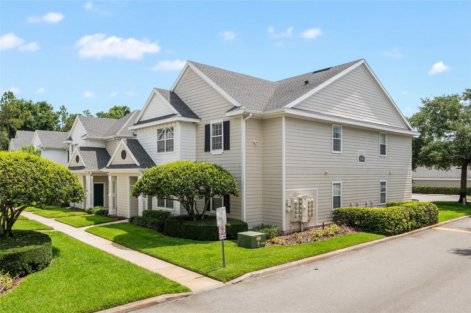 142 SOUTHERN PECAN CIR #205, WINTER GARDEN, FL